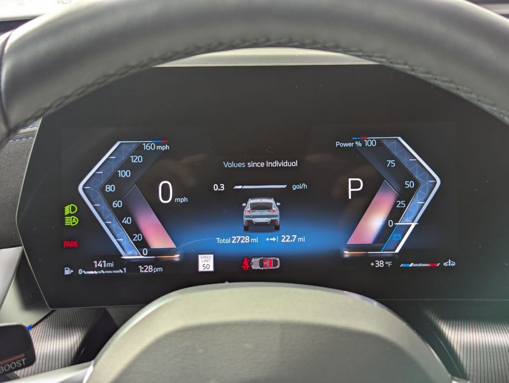 Used 2025 BMW X2 xDrive28i w/ M Sport Package image 9