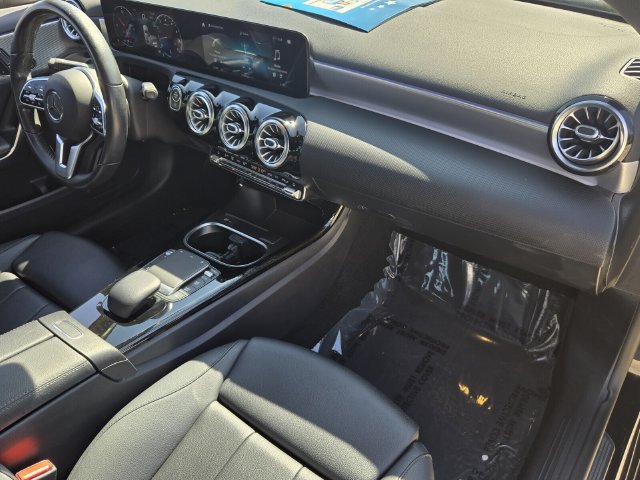Used 2021 Mercedes-Benz A 220 image 18