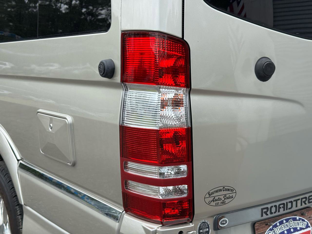 Used 2017 Mercedes-Benz Sprinter 3500 image 10