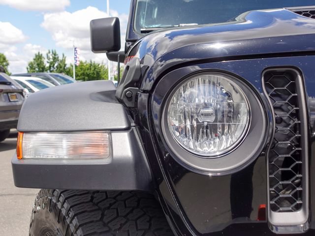 Used 2020 Jeep Gladiator Mojave w/ Cold Weather Group AWD/4WD video 3