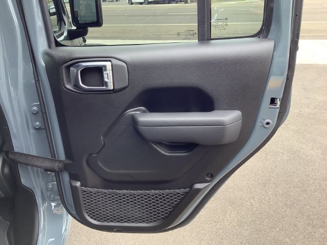 New 2026 Jeep Gladiator Sport AWD/4WD image 34