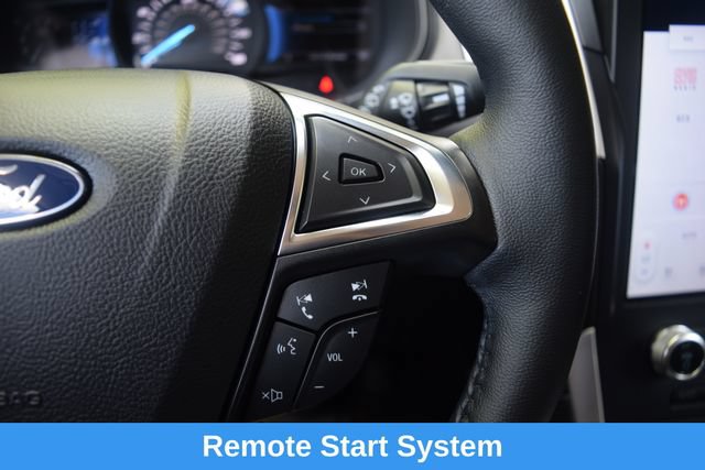 Used 2024 Ford Edge SEL w/ Convenience Package AWD/4WD image 5