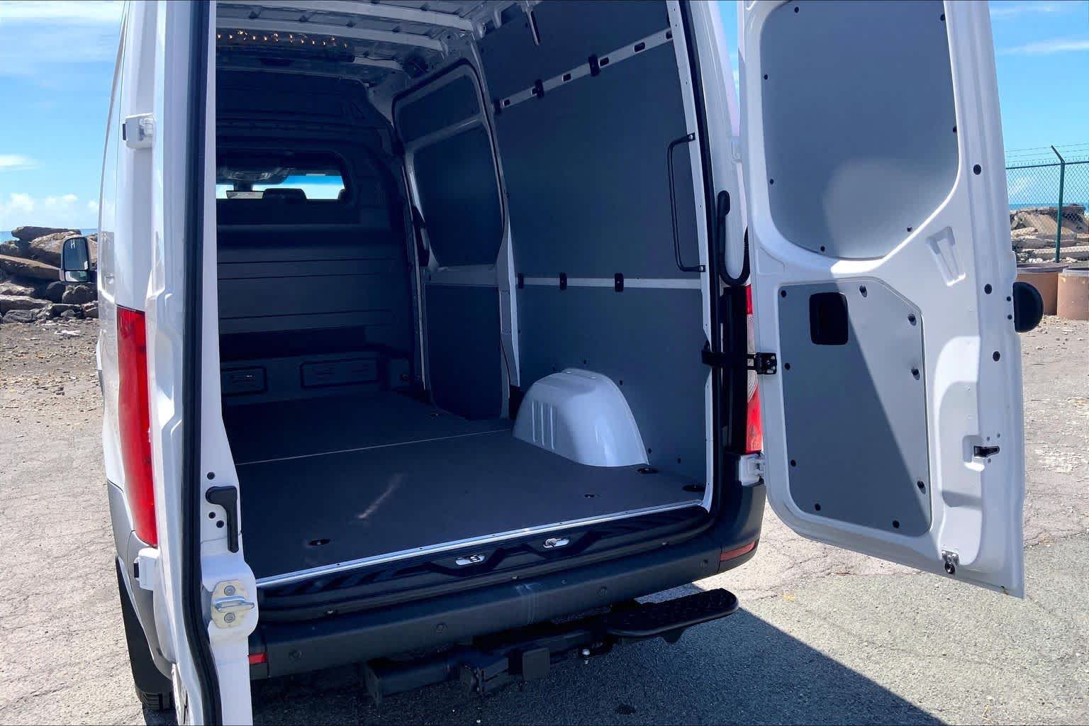 New 2026 Mercedes-Benz Sprinter 2500 image 14