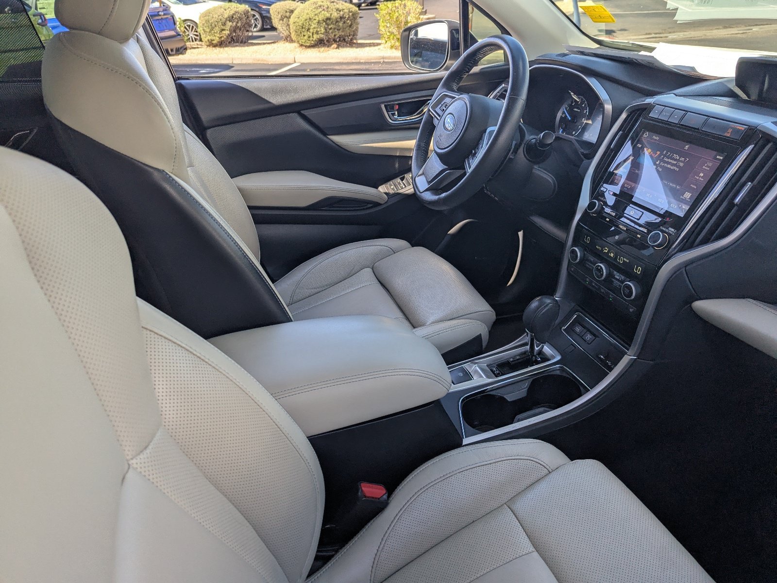 Used 2020 Subaru Ascent Limited w/ Technology Package AWD/4WD image 12