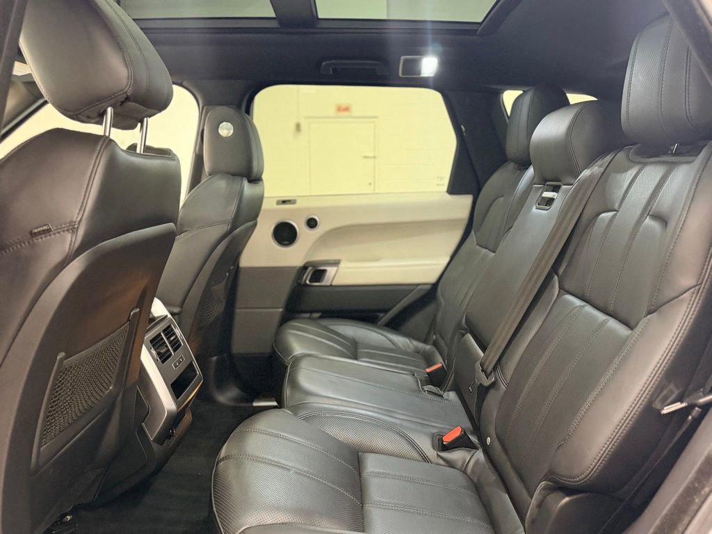 Used 2017 Land Rover Range Rover Sport HSE AWD/4WD image 24
