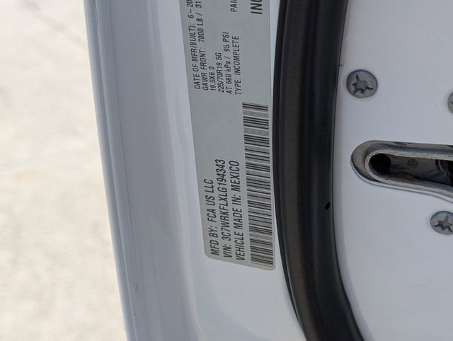 Used 2020 RAM 4500 Tradesman w/ Chrome Appearance Group image 22