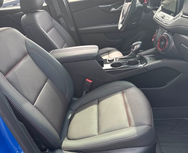 Used 2024 Chevrolet Blazer RS w/ Driver Confidence II Package image 11