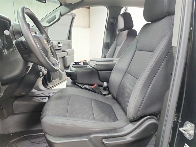 Used 2023 Chevrolet Silverado 2500 Custom w/ Gooseneck/5TH Wheel Package image 19