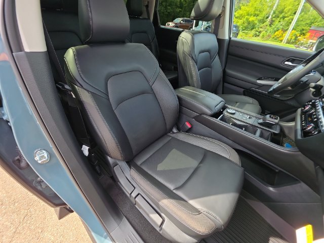 New 2026 Nissan Pathfinder SL w/ SL Premium Package AWD/4WD image 27