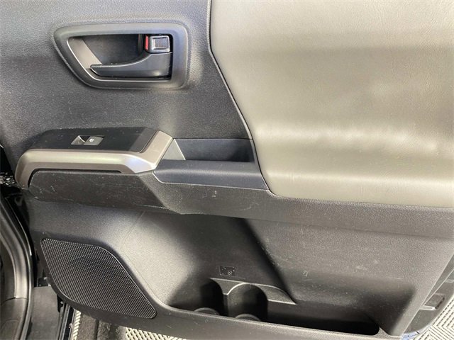 Used 2023 Toyota Tacoma SR5 image 21