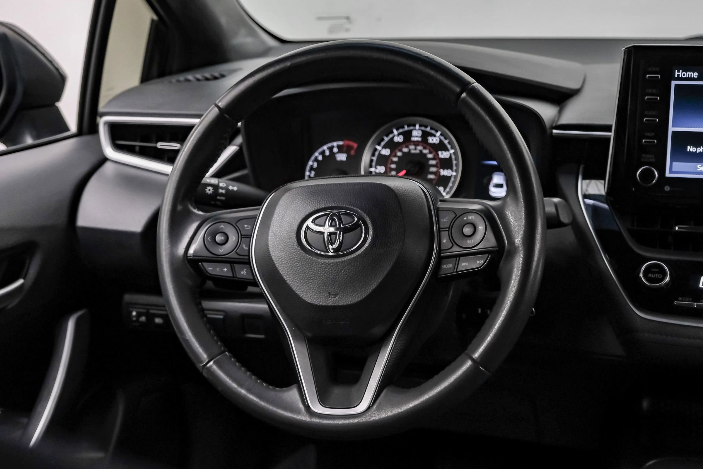 Used 2021 Toyota Corolla SE image 17