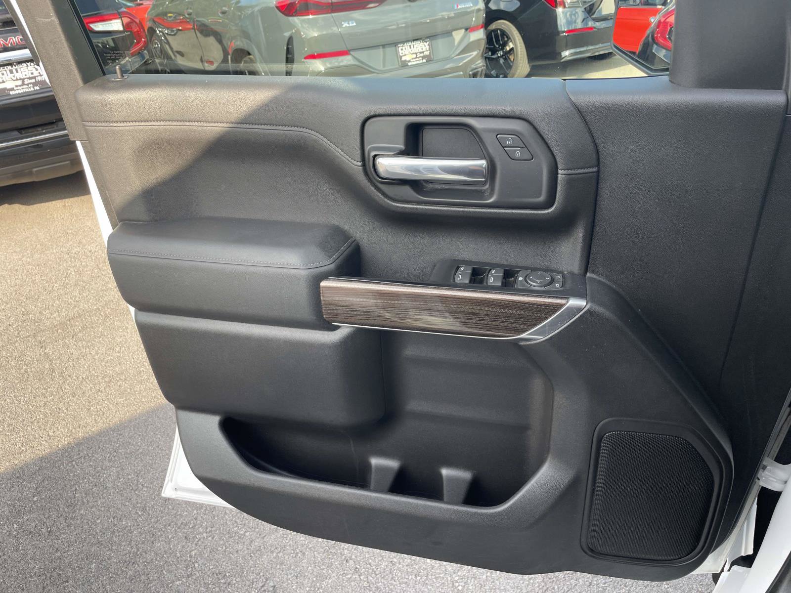 Certified 2019 Chevrolet Silverado 1500 LT w/ All-Star Edition AWD/4WD image 26