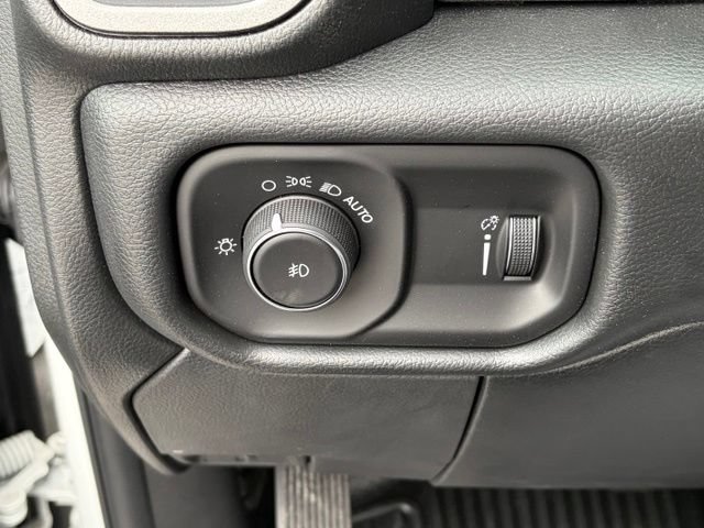 New 2026 RAM 5500 Tradesman AWD/4WD image 23