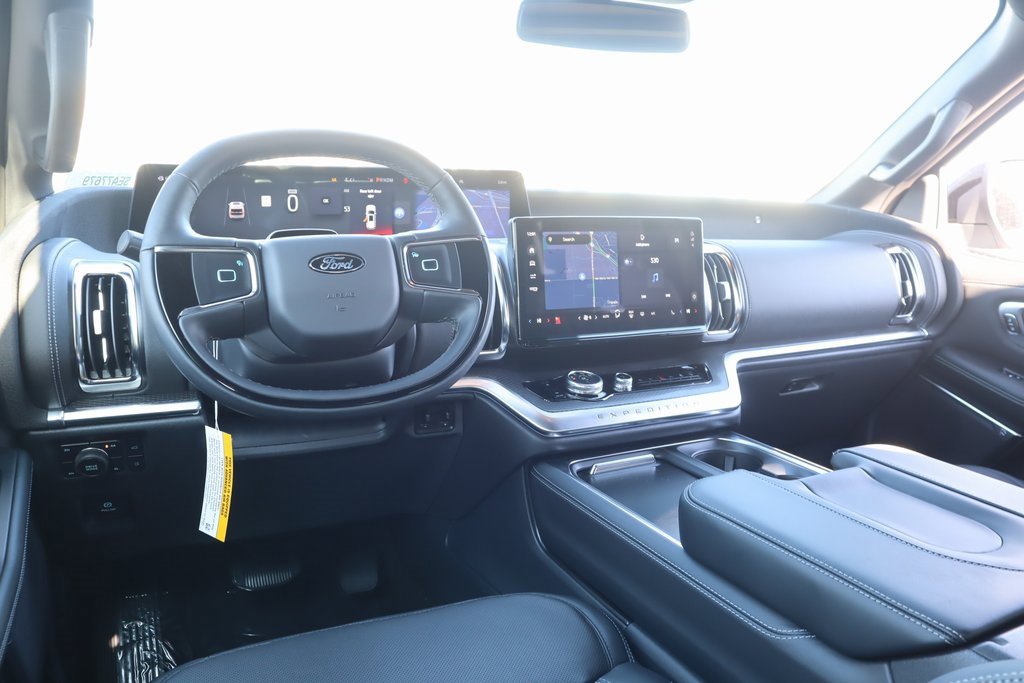 New 2025 Ford Expedition Platinum w/ Stealth Appearance Package image 2