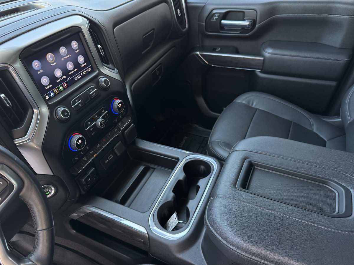 Used 2022 Chevrolet Silverado 3500 LTZ w/ LTZ Plus Package image 16