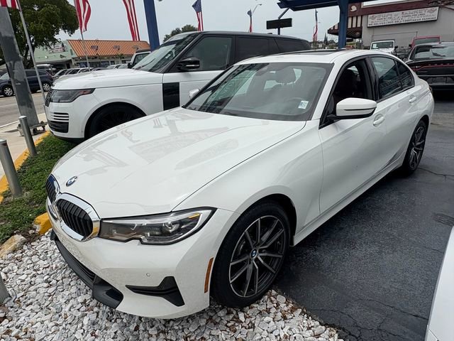 Used 2022 BMW 330i xDrive Sedan w/ Driving Assistance Package image 8