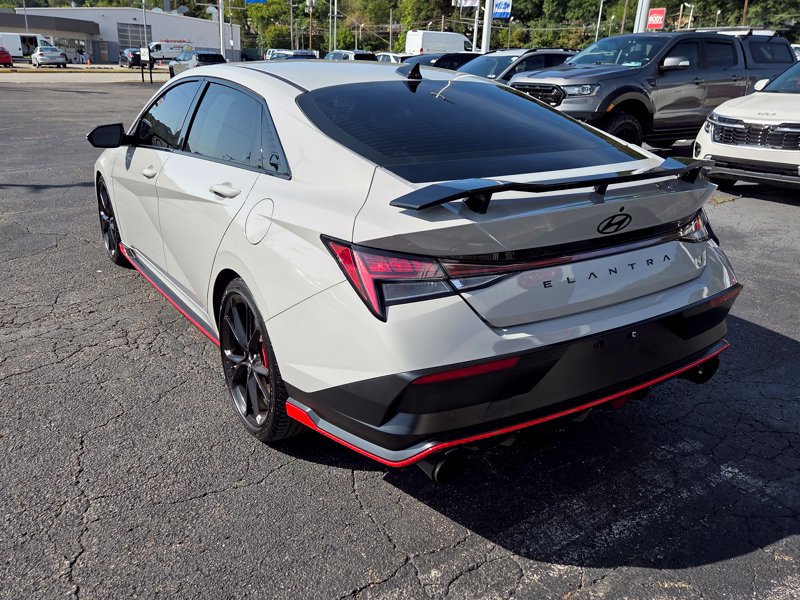 Used 2025 Hyundai Elantra N FWD image 5