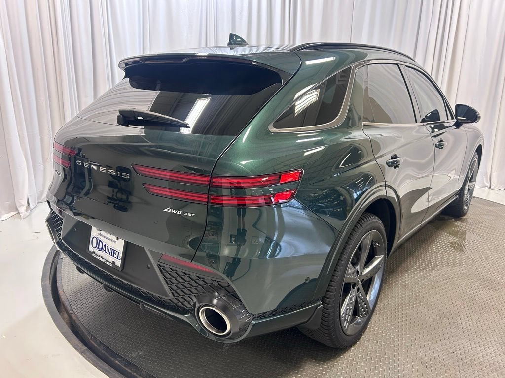 Used 2023 Genesis GV70 3.5T Sport w/ Sport Prestige Package AWD/4WD image 31