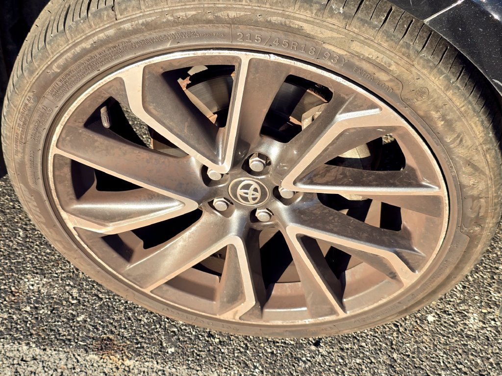 Used 2021 Toyota Corolla SE FWD image 18