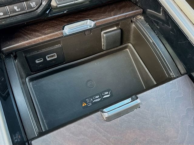 Used 2023 GMC Yukon XL Denali image 42