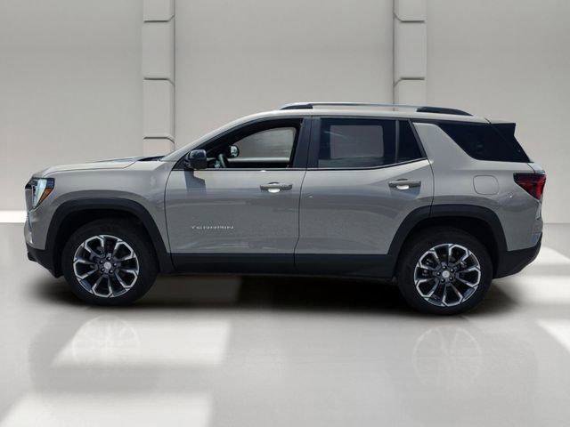 Used 2026 GMC Terrain Elevation w/ Elevation Premium Package FWD image 2