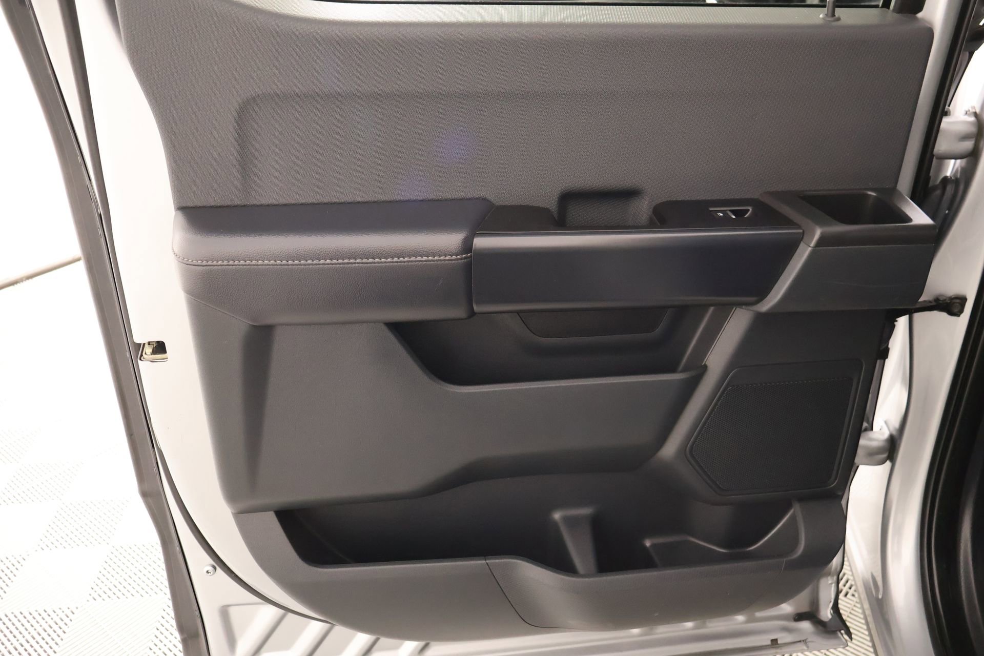 Used 2021 Ford F150 XL w/ STX Appearance Package RWD image 15