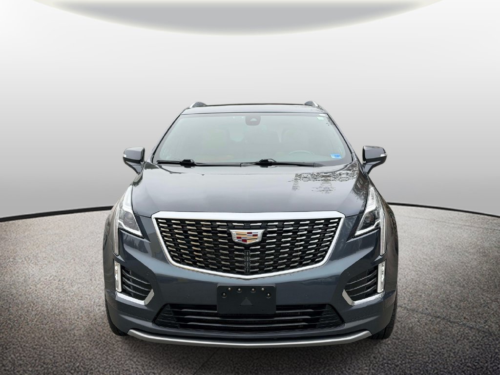 Used 2020 Cadillac XT5 Premium Luxury w/ LPO, Premium Carpet Package FWD image 6