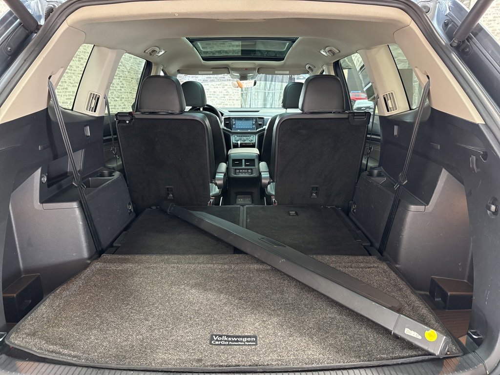 Used 2021 Volkswagen Atlas SEL R-Line image 14