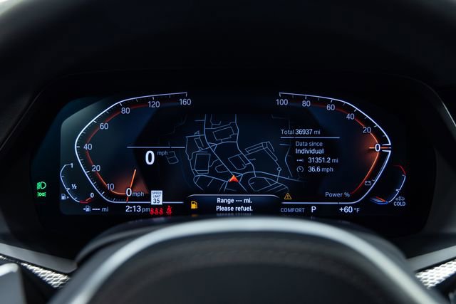 Used 2022 BMW X6 xDrive40i w/ M Sport Package image 2