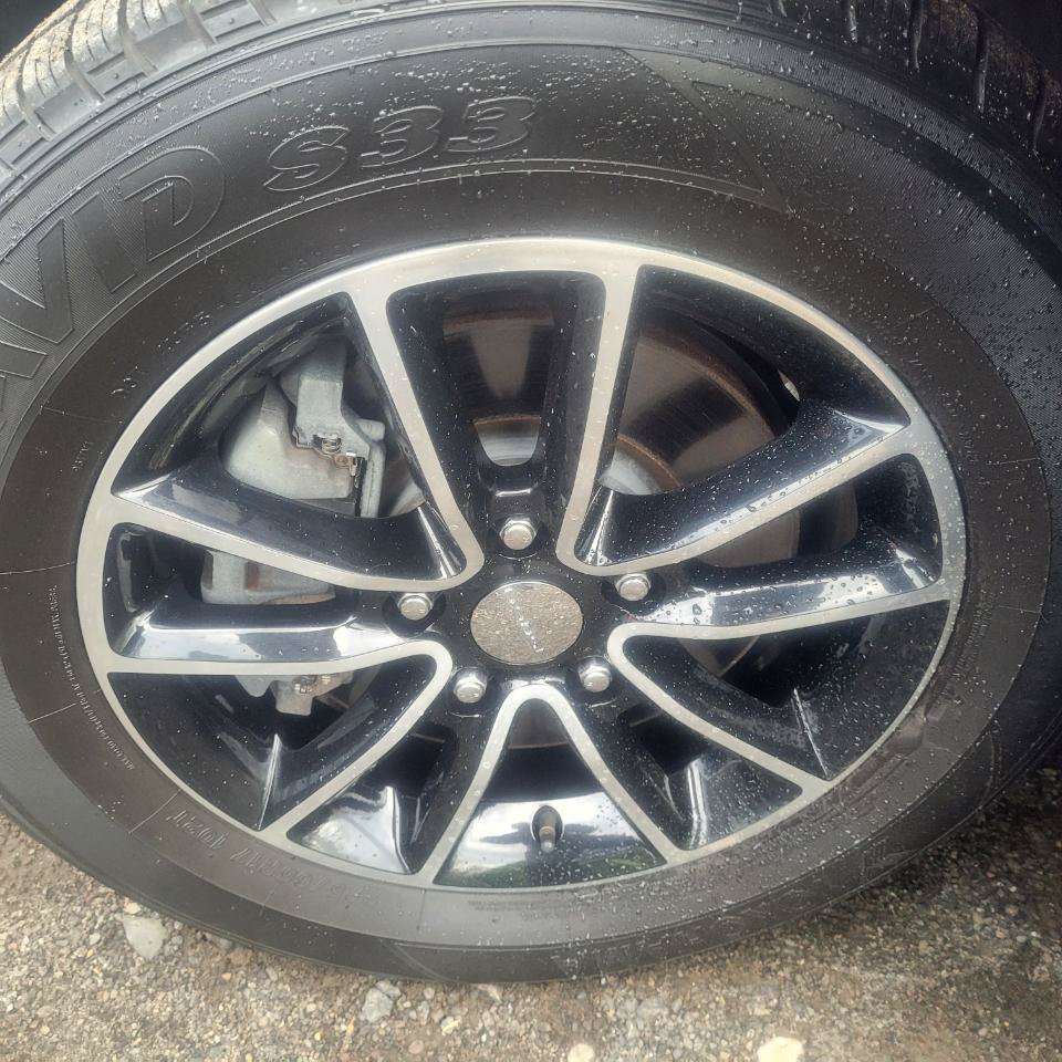 Used 2019 Dodge Grand Caravan GT FWD image 29