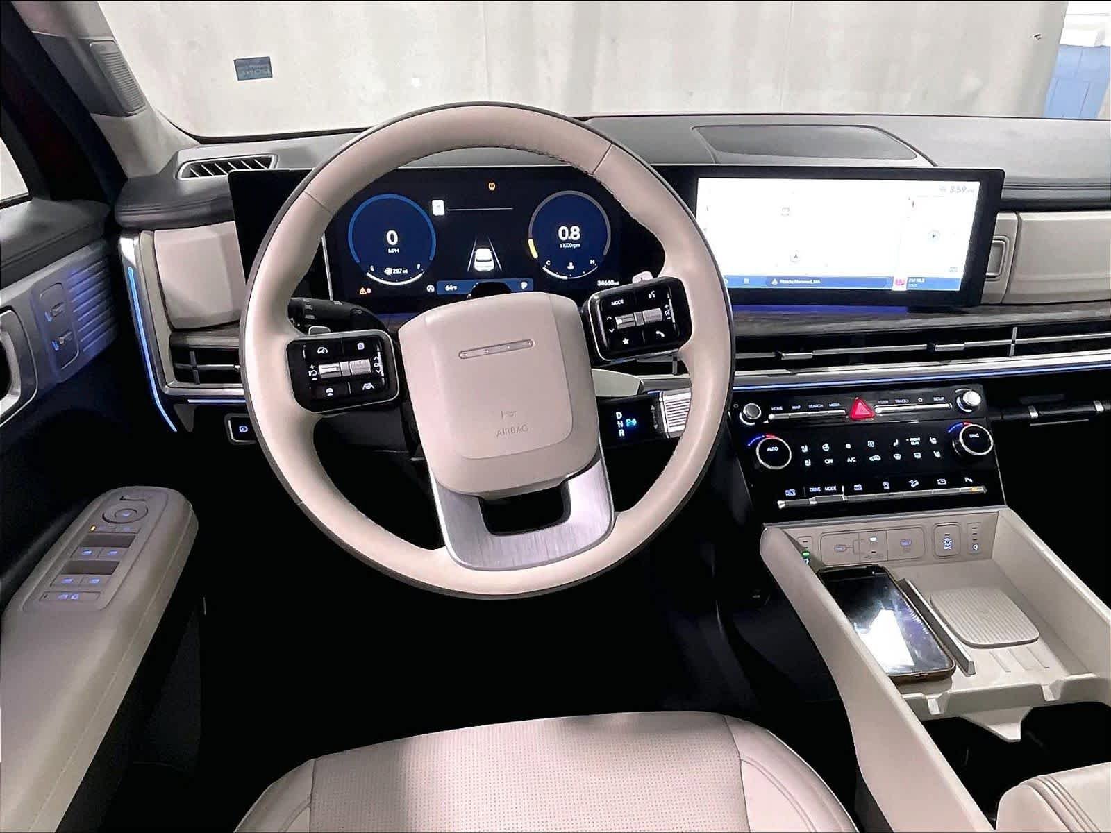 Used 2024 Hyundai Santa Fe Calligraphy AWD/4WD image 18