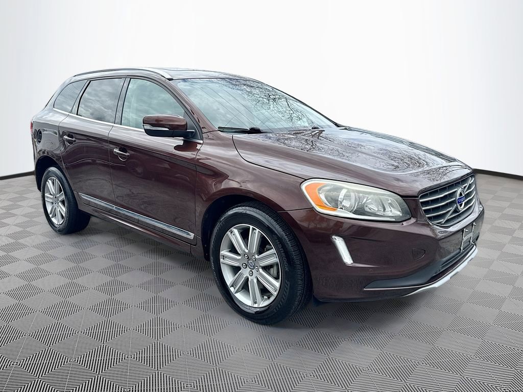 Used 2016 Volvo XC60 T6 w/ Proximity Package image 4