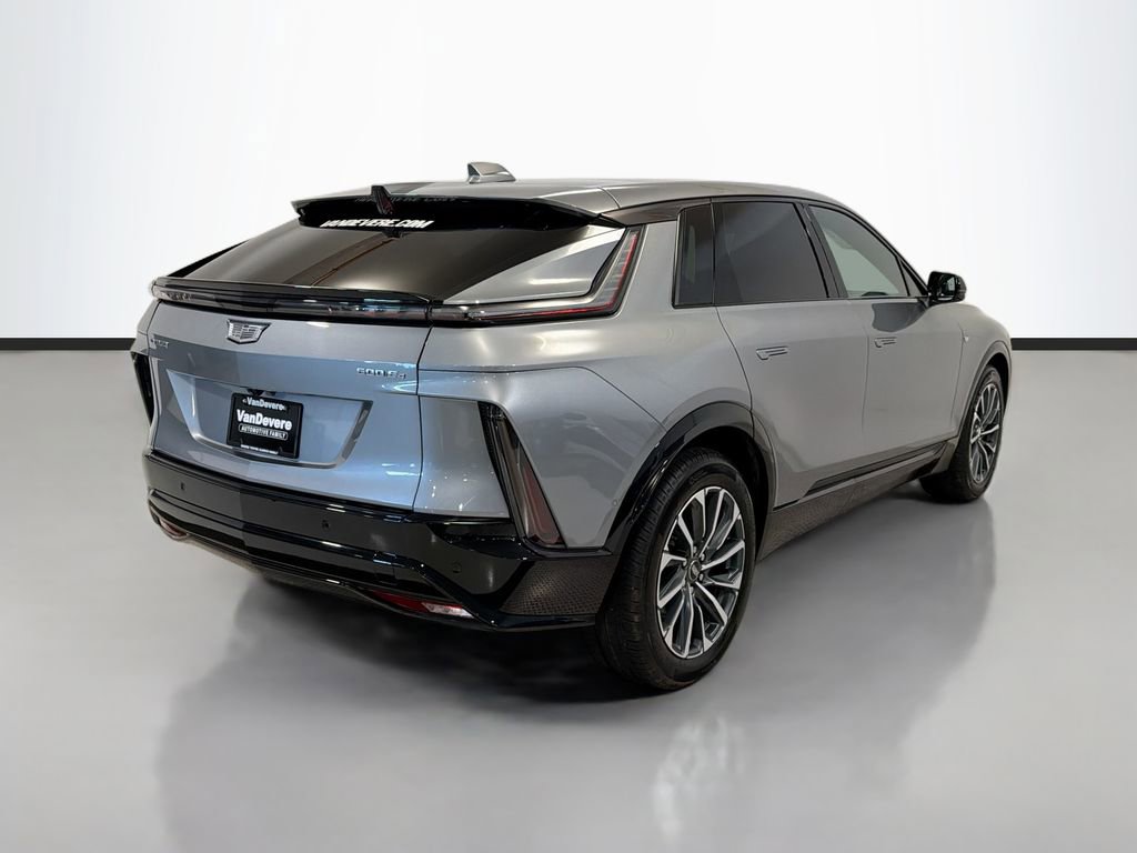 Used 2024 Cadillac Lyriq Sport AWD/4WD image 10