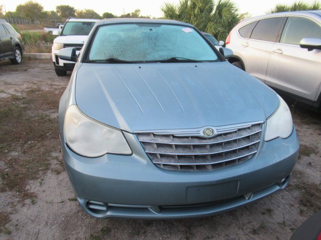 Used 2009 Chrysler Sebring Touring image 2