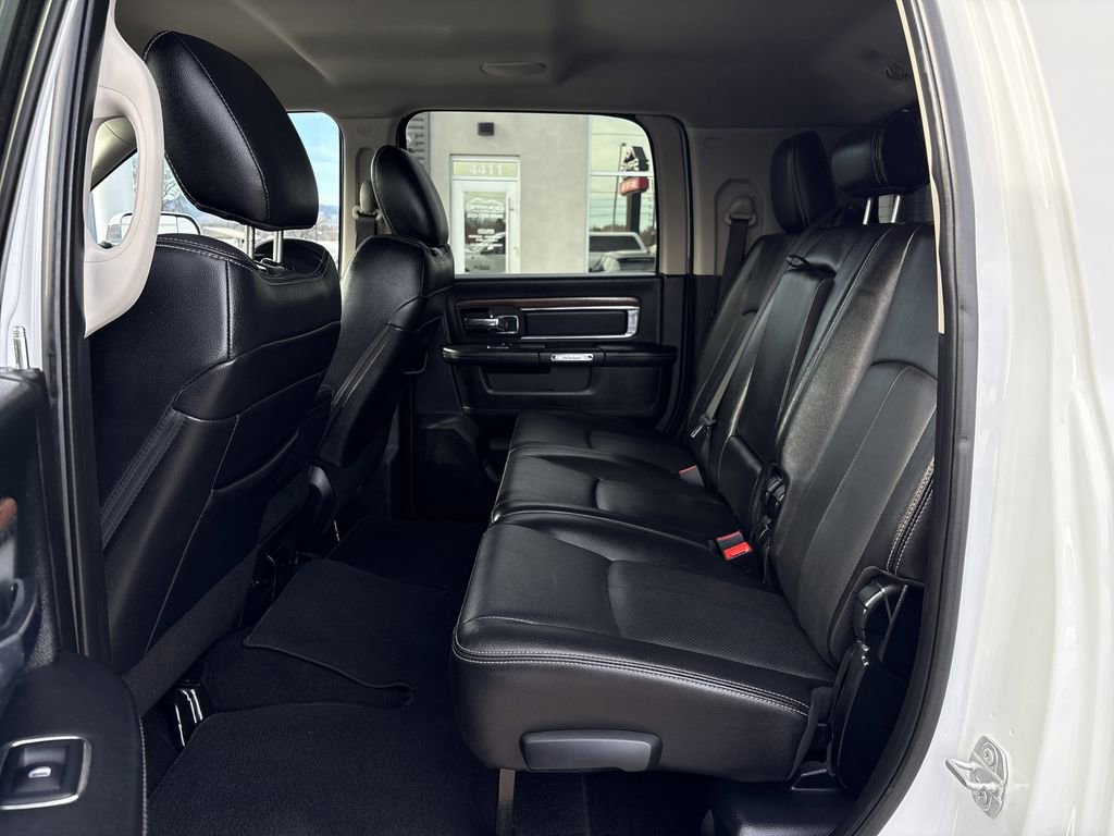 Used 2018 RAM 3500 Laramie image 25