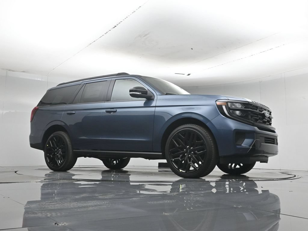 New 2027 Ford Expedition Platinum w/ Stealth Performance Package AWD/4WD image 3