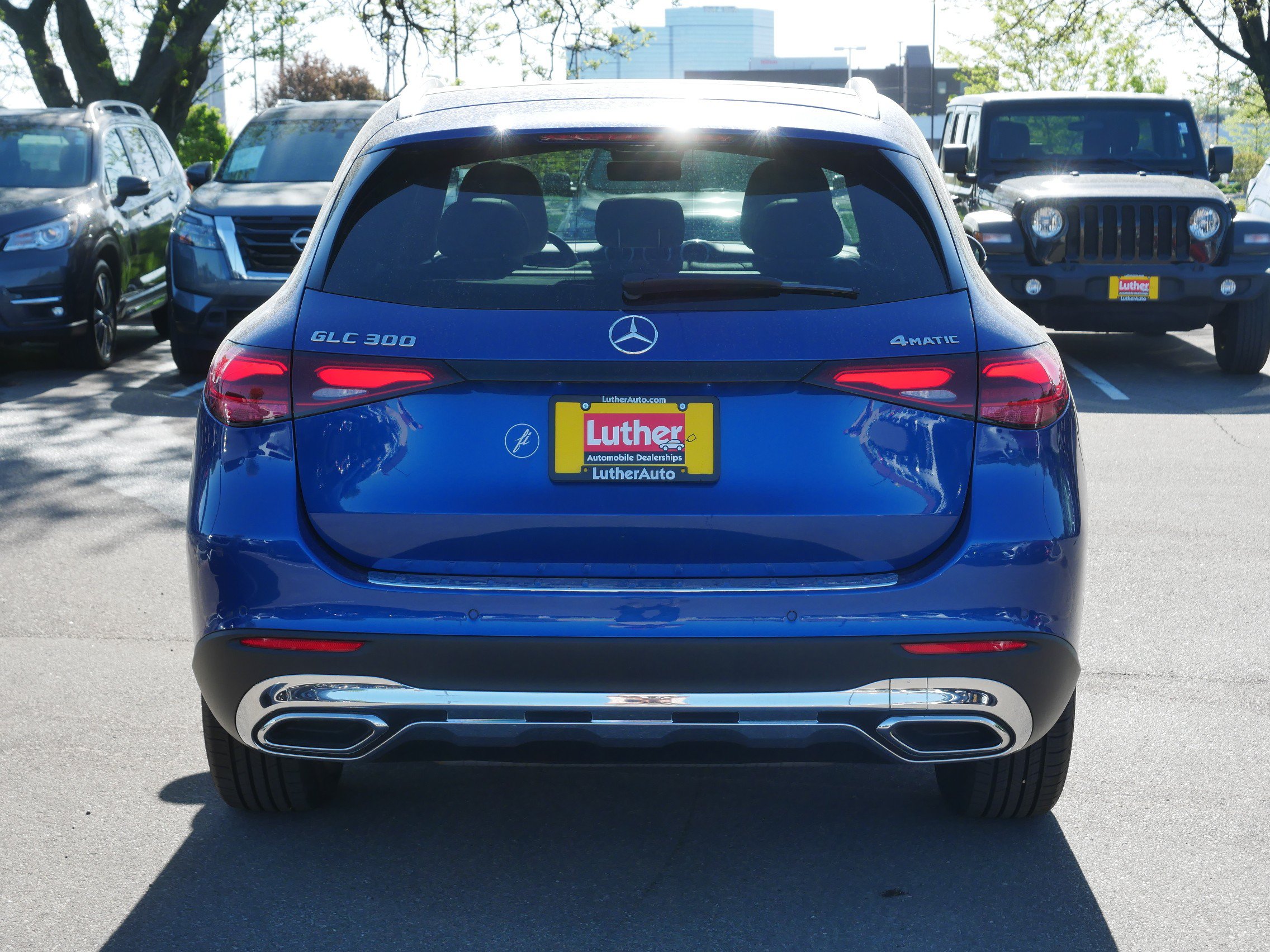 Used 2023 Mercedes-Benz GLC 300 4MATIC image 6