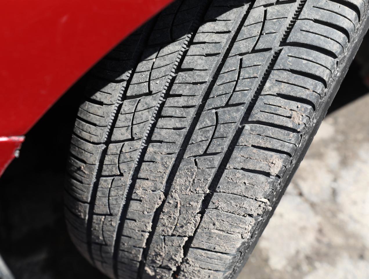 Used 2013 Toyota Corolla LE image 18