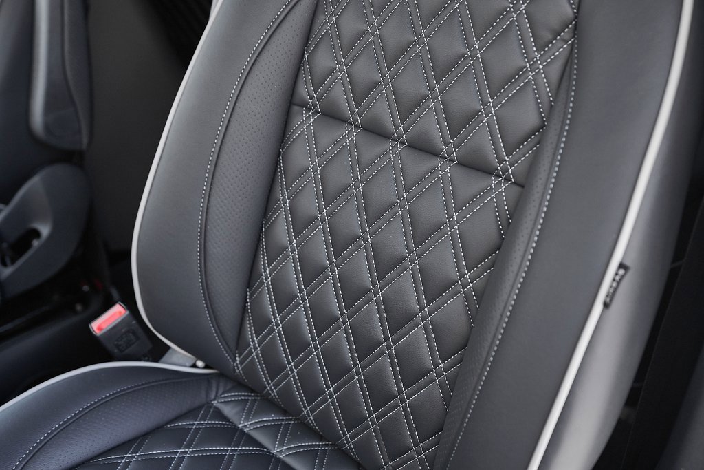 Used 2024 Mercedes-Benz Sprinter 3500 w/ Parking Package image 40