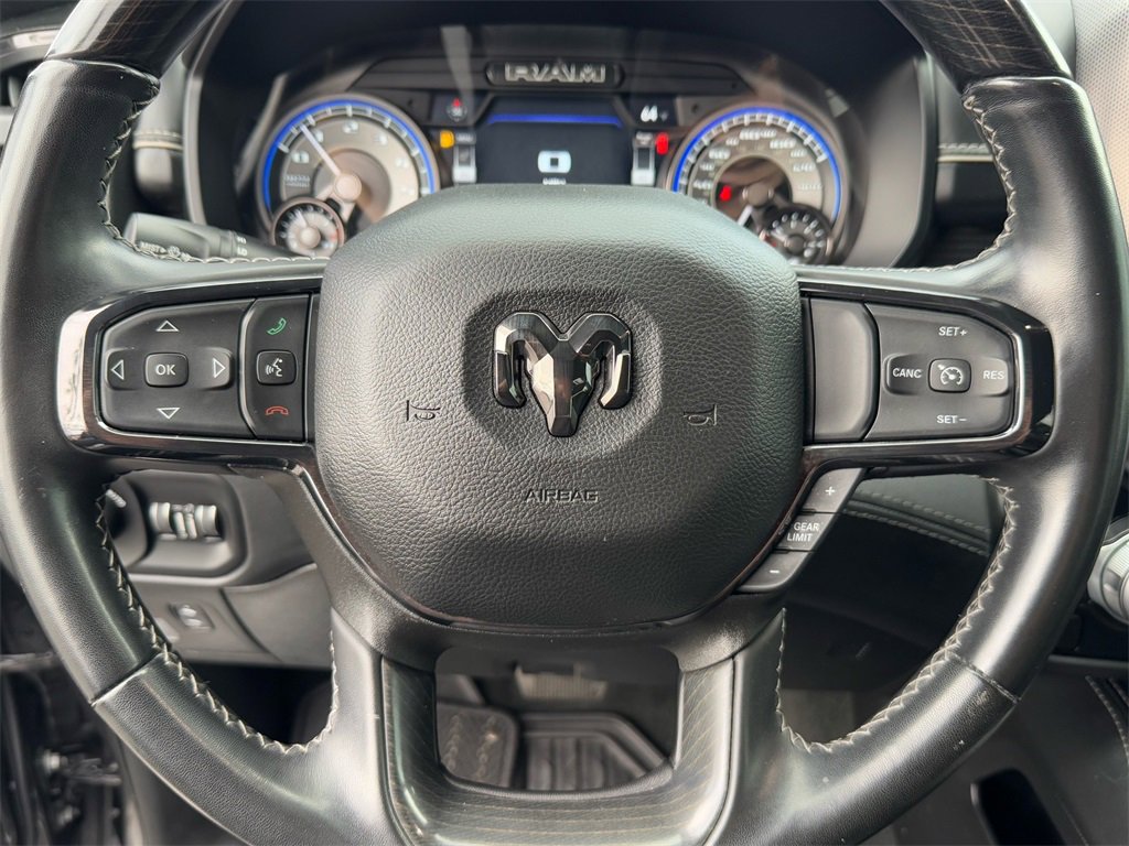 Used 2022 RAM 1500 Limited w/ Body Color Bumper Group image 25