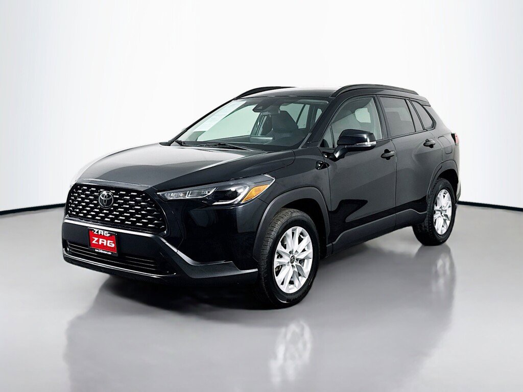 Used 2022 Toyota Corolla Cross LE