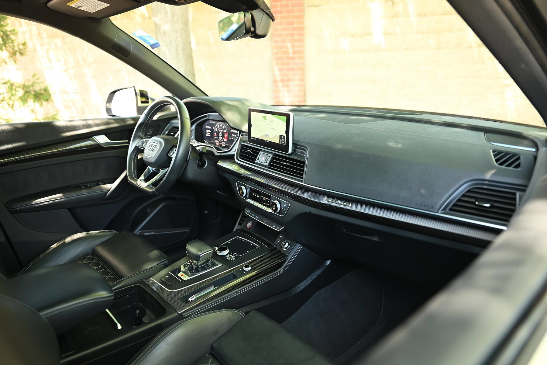 Used 2019 Audi SQ5 Premium Plus AWD/4WD image 22