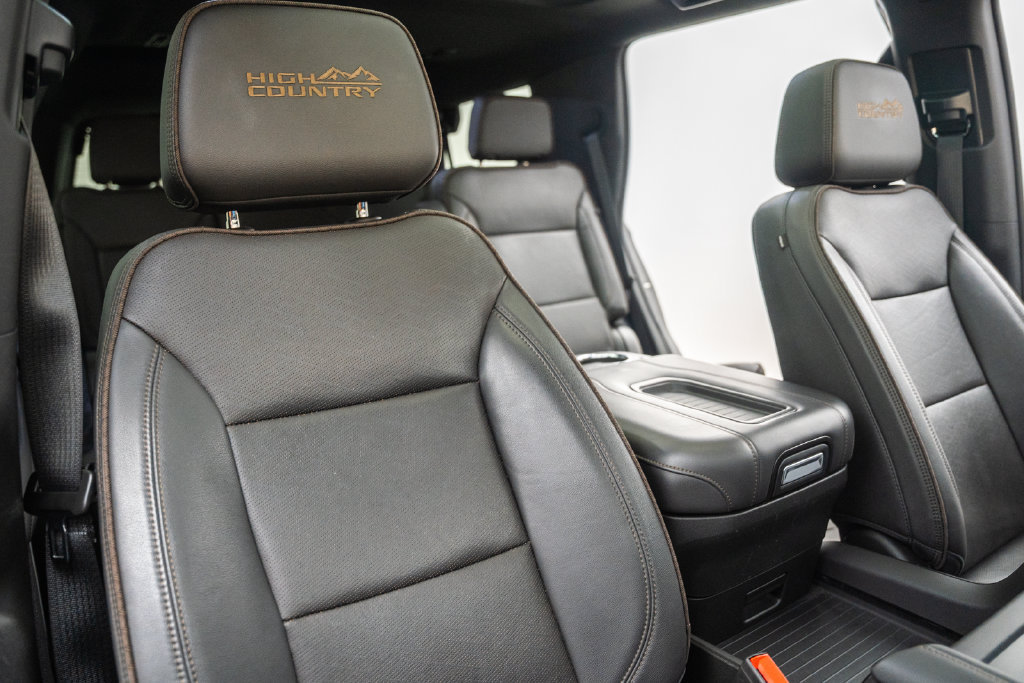 Used 2022 Chevrolet Tahoe High Country AWD/4WD image 46