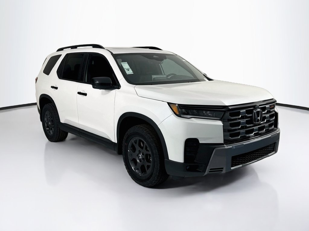 New 2026 Honda Pilot TrailSport image 3