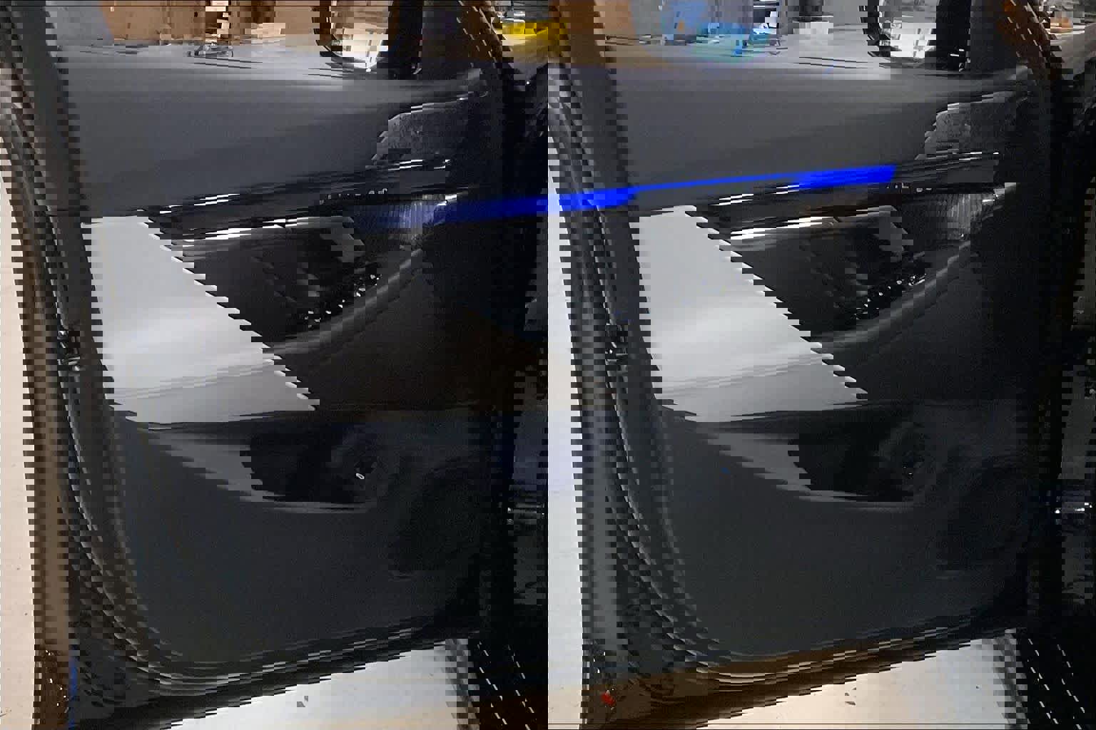 Used 2026 BMW M5 w/ Carbon Package image 20