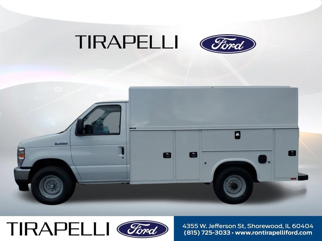 New 2026 Ford E-350 and Econoline 350 Super Duty w/ Power Equipment Group image 2