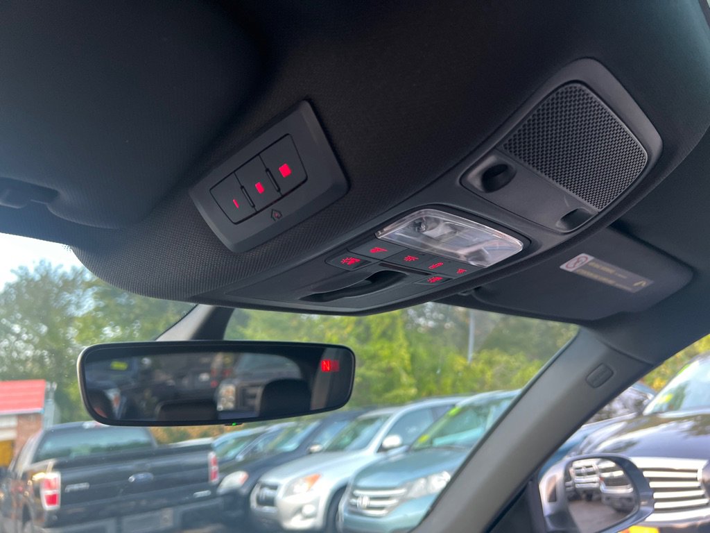 Used 2017 Audi Q3 2.0T Prestige image 24