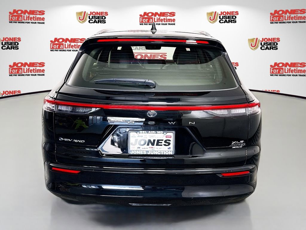 Certified 2025 Toyota Crown Signia AWD/4WD image 16