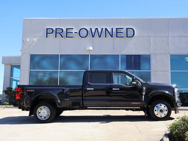 Used 2023 Ford F450 Limited w/ FX4 Off-Road Package image 2