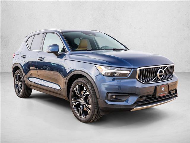 Used 2022 Volvo XC40 T5 Inscription w/ Climate Package AWD/4WD image 3